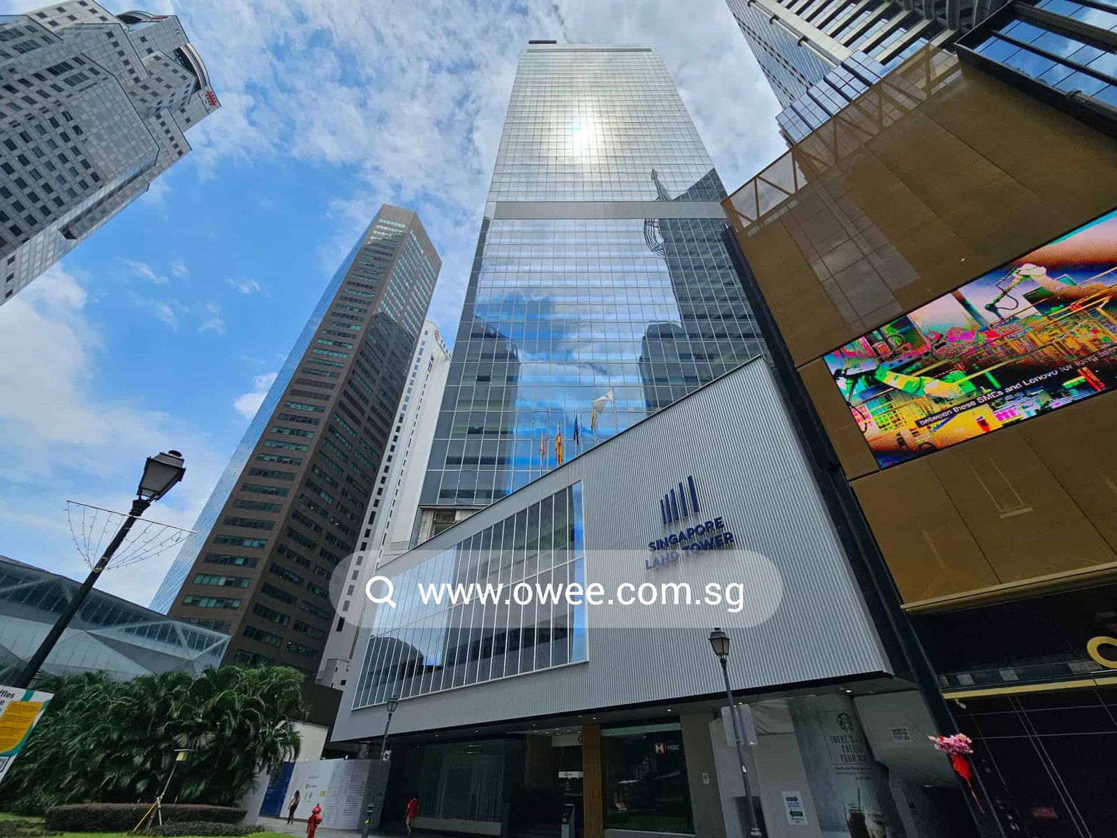 newly refurbished Singapore land tower, a office building at Raffles Place